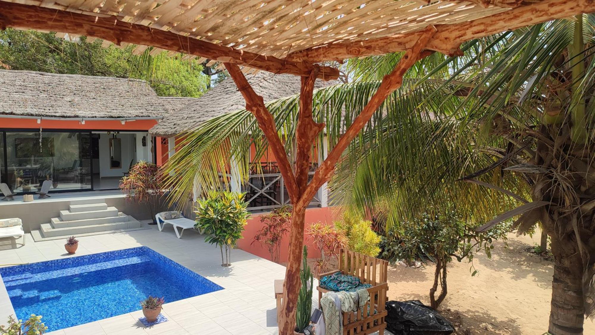 Akine Ti Kasso Piscine Hotel Diembéreng Buitenkant foto