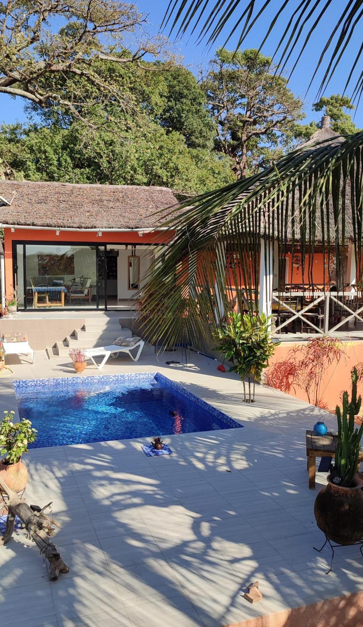 Akine Ti Kasso Piscine Hotel Diembéreng Buitenkant foto