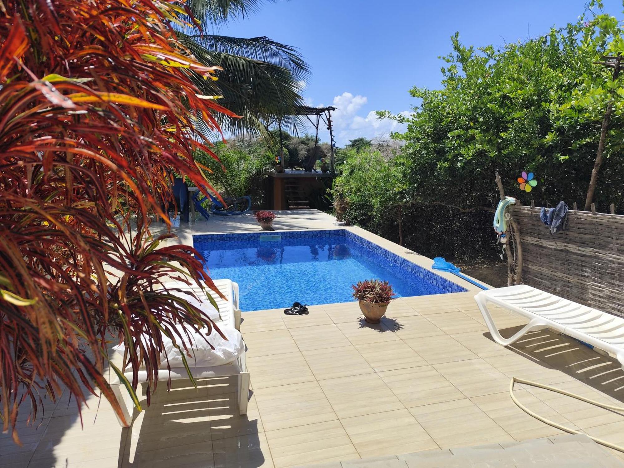 Akine Ti Kasso Piscine Hotel Diembéreng Buitenkant foto