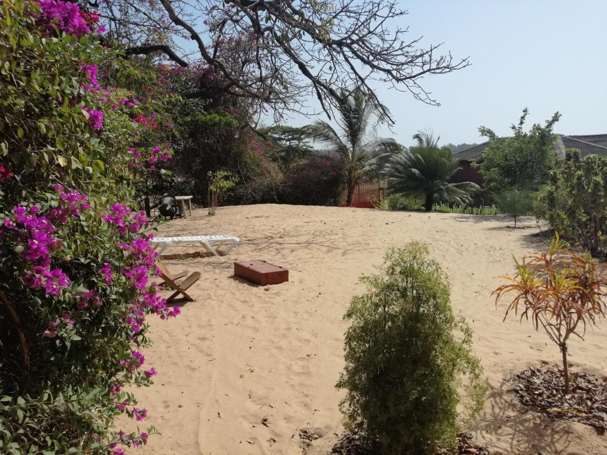 Akine Ti Kasso Piscine Hotel Diembéreng Buitenkant foto